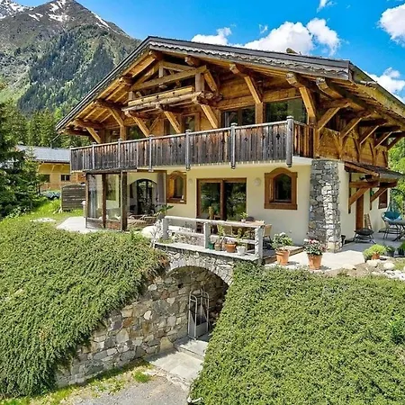 Casa vacanze Alpina Chalet *